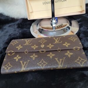 🛑SOLD🛑Louis Vuitton Gold and Brown Monogram Wallet